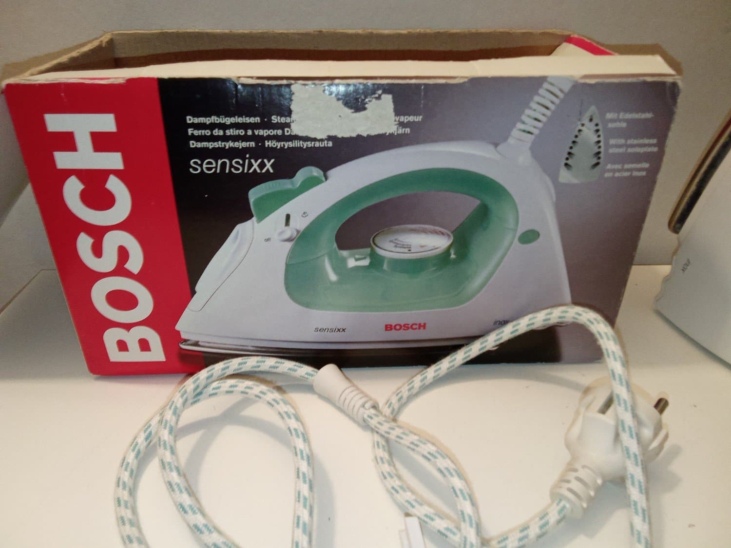 Ångstrykjärn - Delvis Otestad