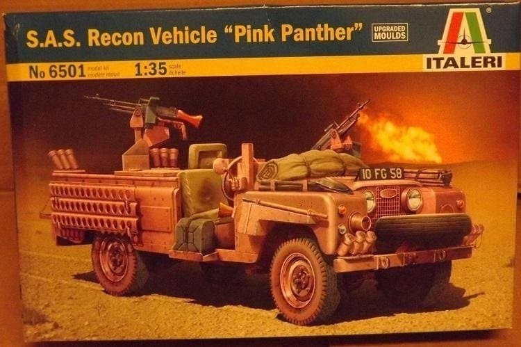 SAS RECON VEHICLE PINK PANTHER Italeri 1/35 OÖPPNAD