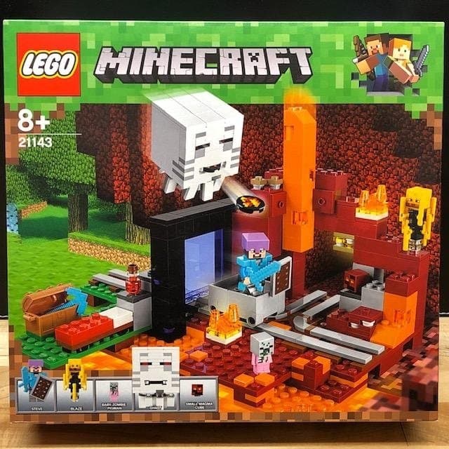 LEGO Minecraft 21143 "The Nether Portal" - från 2018, oöppnad / förseglad!