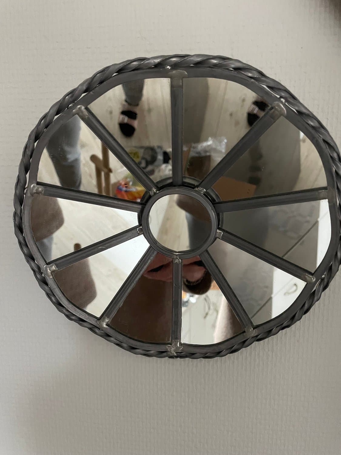 Spegel rund blyinfattning