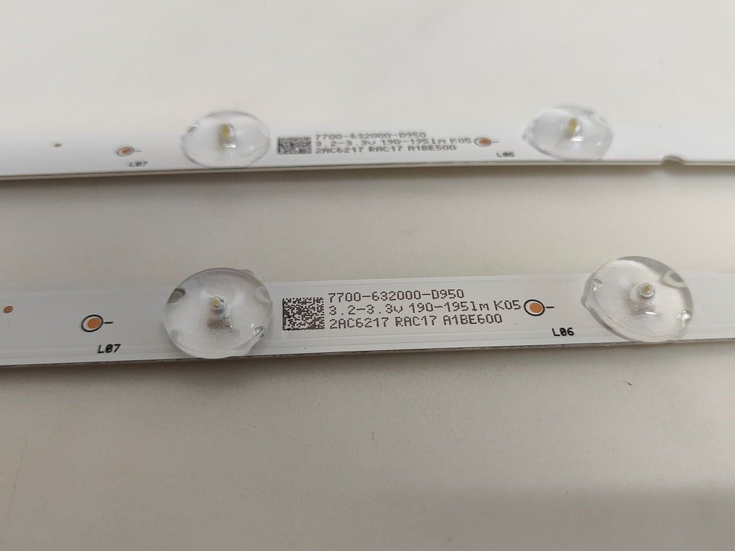 BACKLIGHT – RF-AZ320033SR30-1001 LG 32LM6300PLA