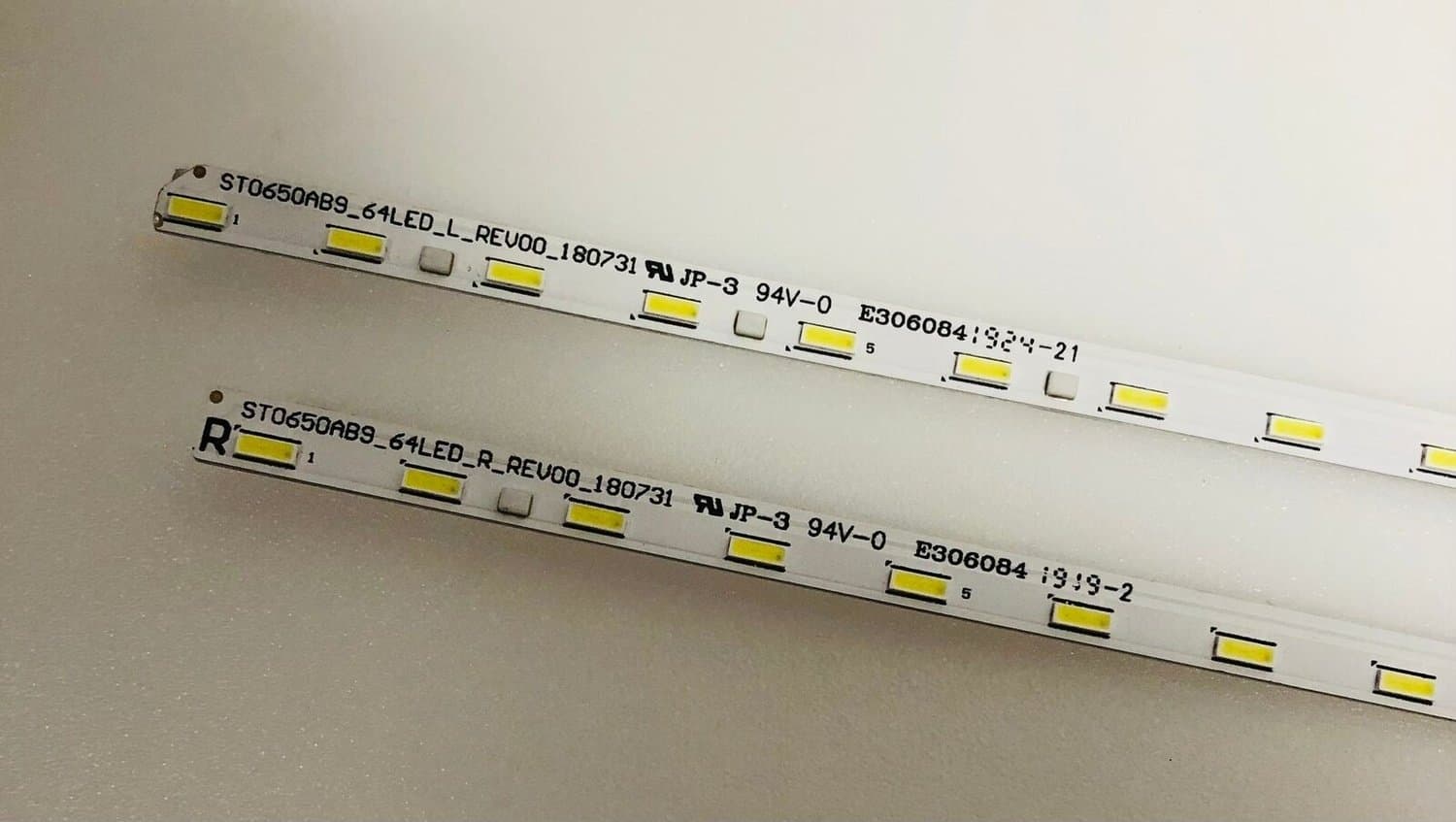 SONY KD-65XG8577 - ST0650AB9_64LED_L_REV00_180731 ST0650AB9_64LED_R_REV00_180731