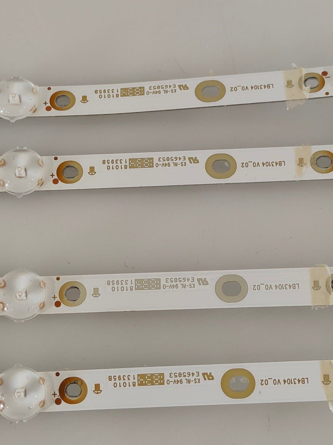 LED BAKGRUNDSBELYSNING – LB43104 V0_02 PHILIPS 43PUS6503-12