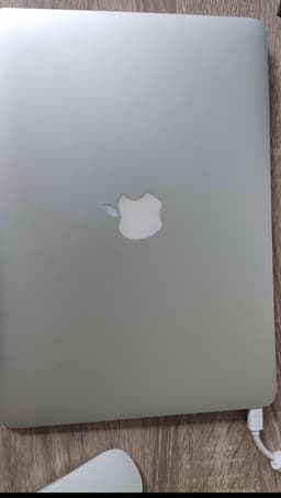 MacBook Air 13-tum (2017)