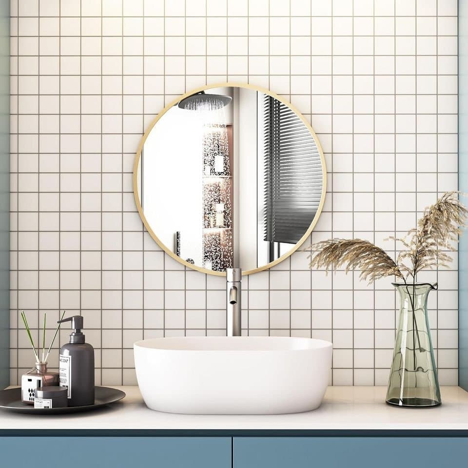 Helt ny spegel storlek på 50 x 50 cm