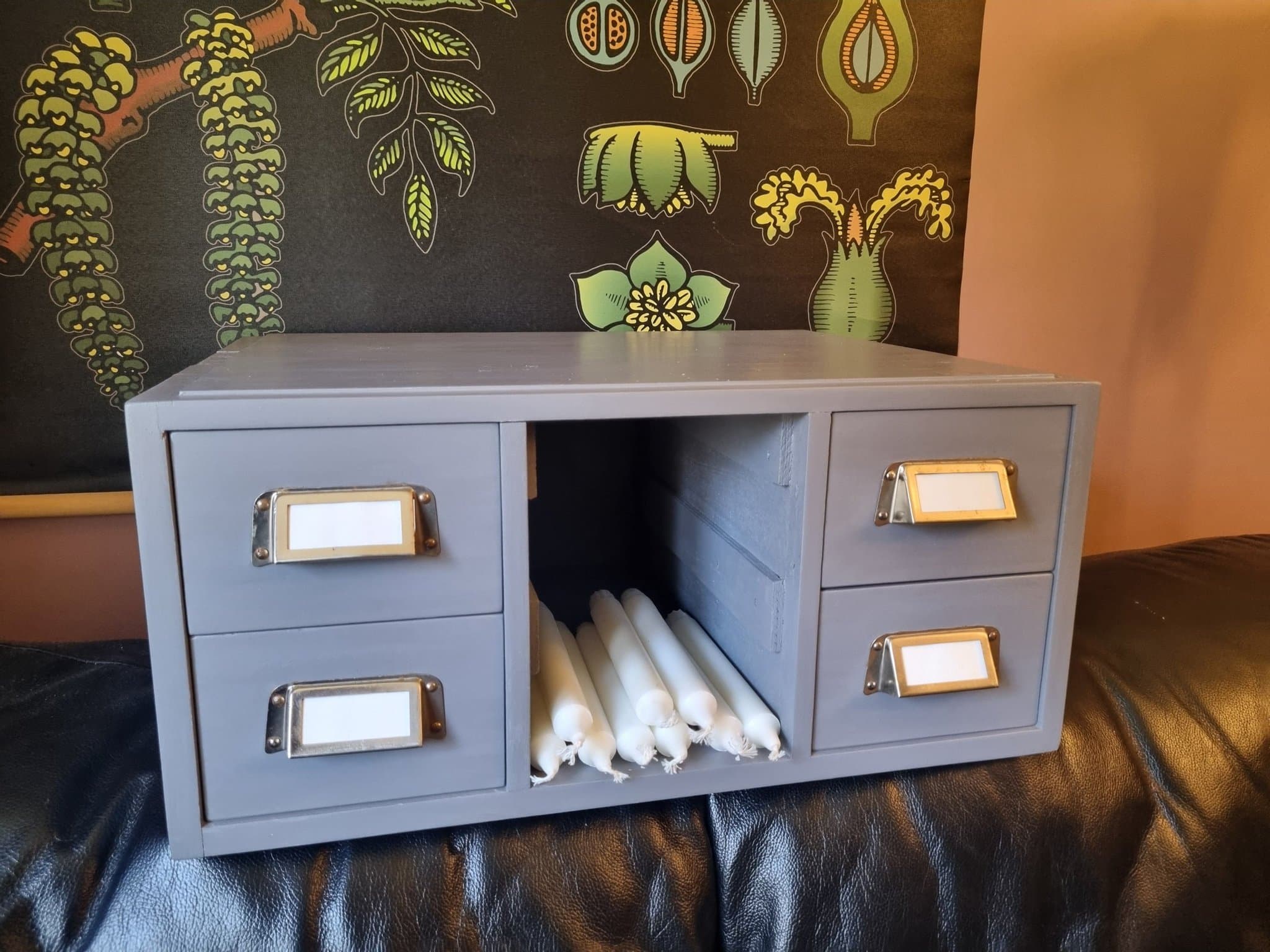 Fint rejält mindre arkivskåp/byrå Retro