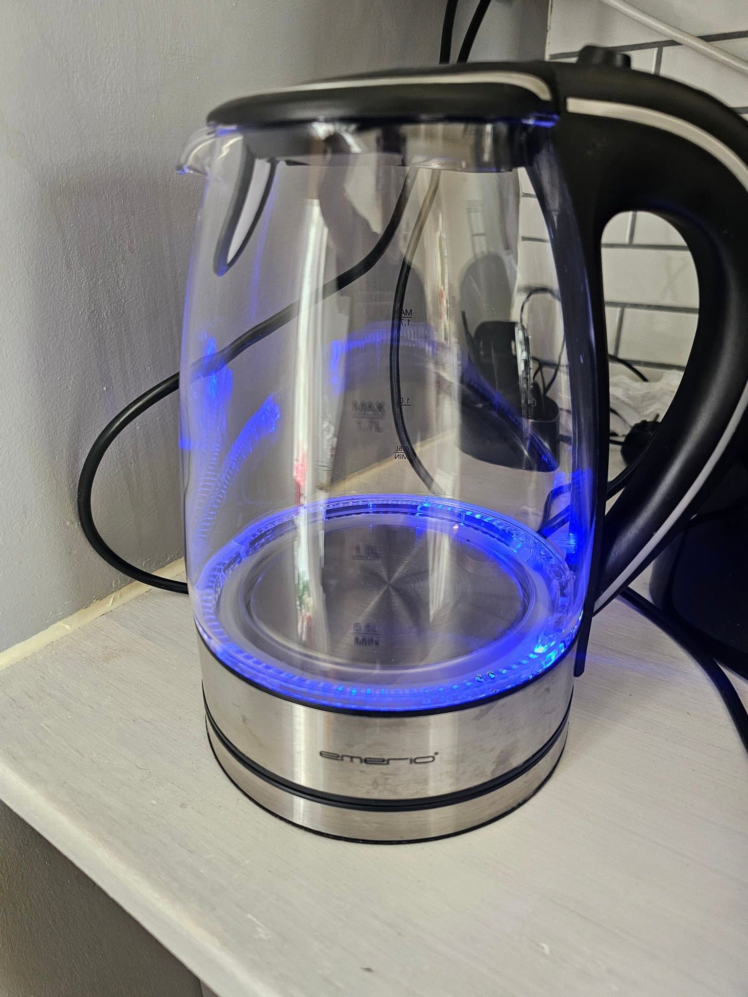 Emerio vattenkokare glas 1.7 liter