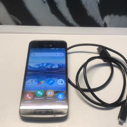 Doro 8040 smartphone