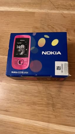 Nokia 2220 Slide