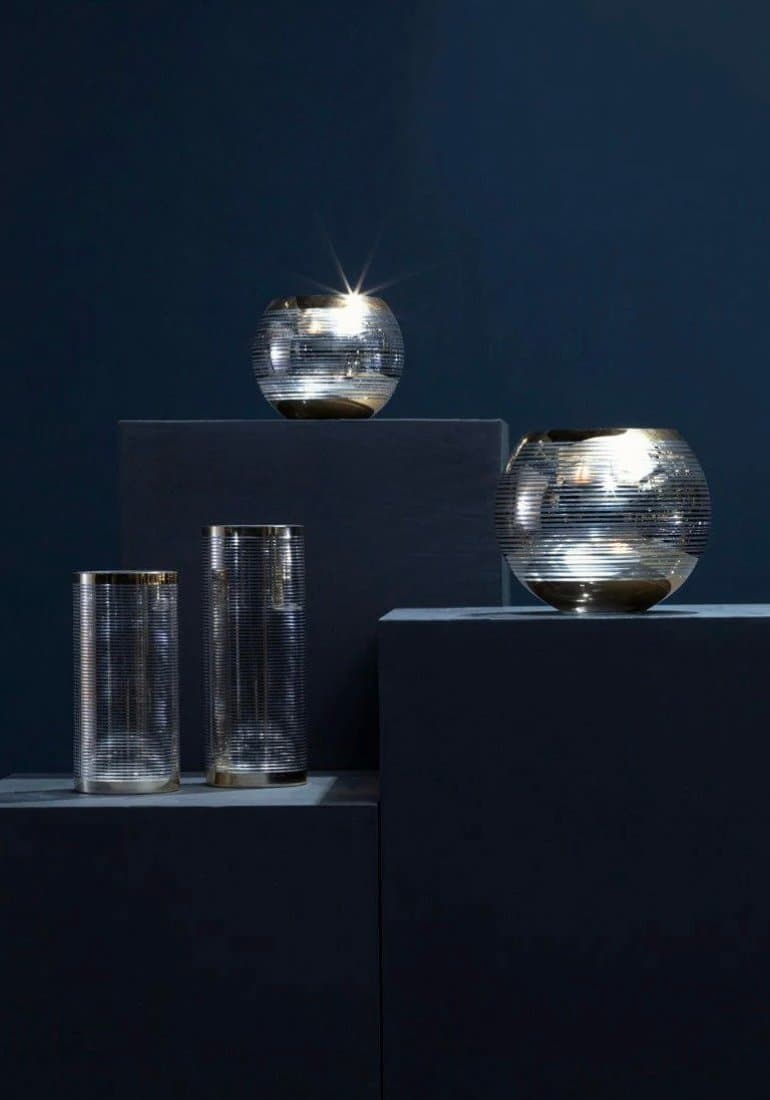 Silvrig Premier Housewares Raya Large Rounded Glass Vase i jättefint skick