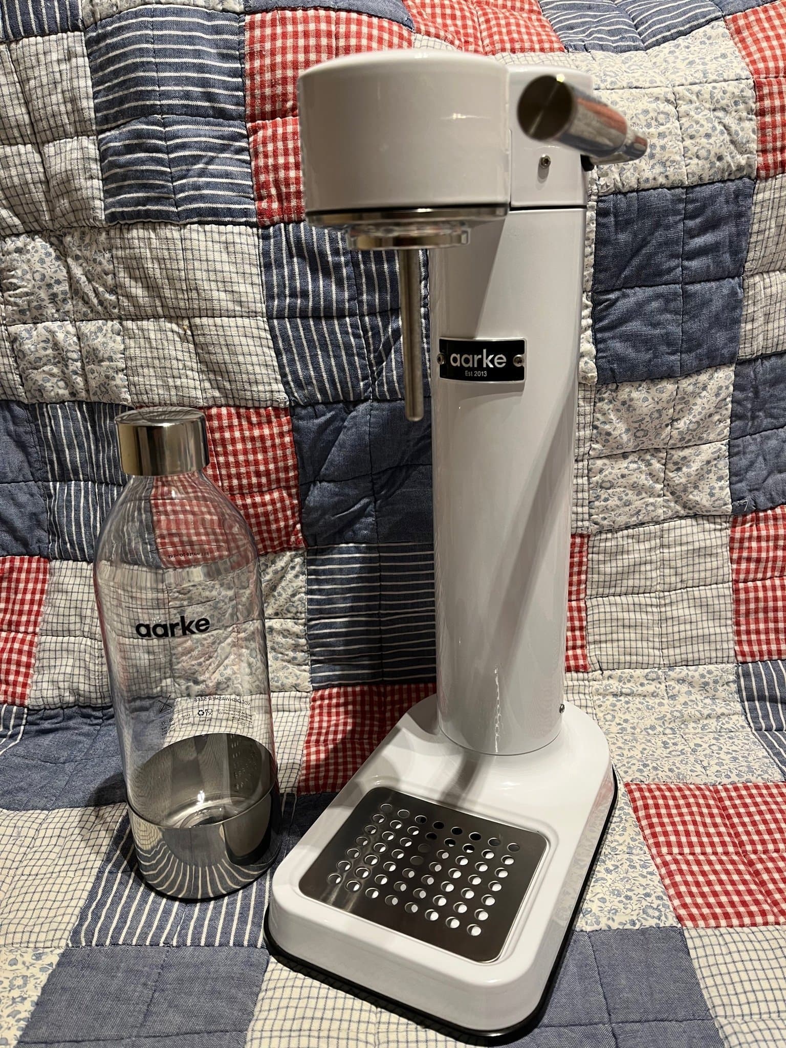 Blank Vit Aarke Carbonator 3 Kolsyremaskin