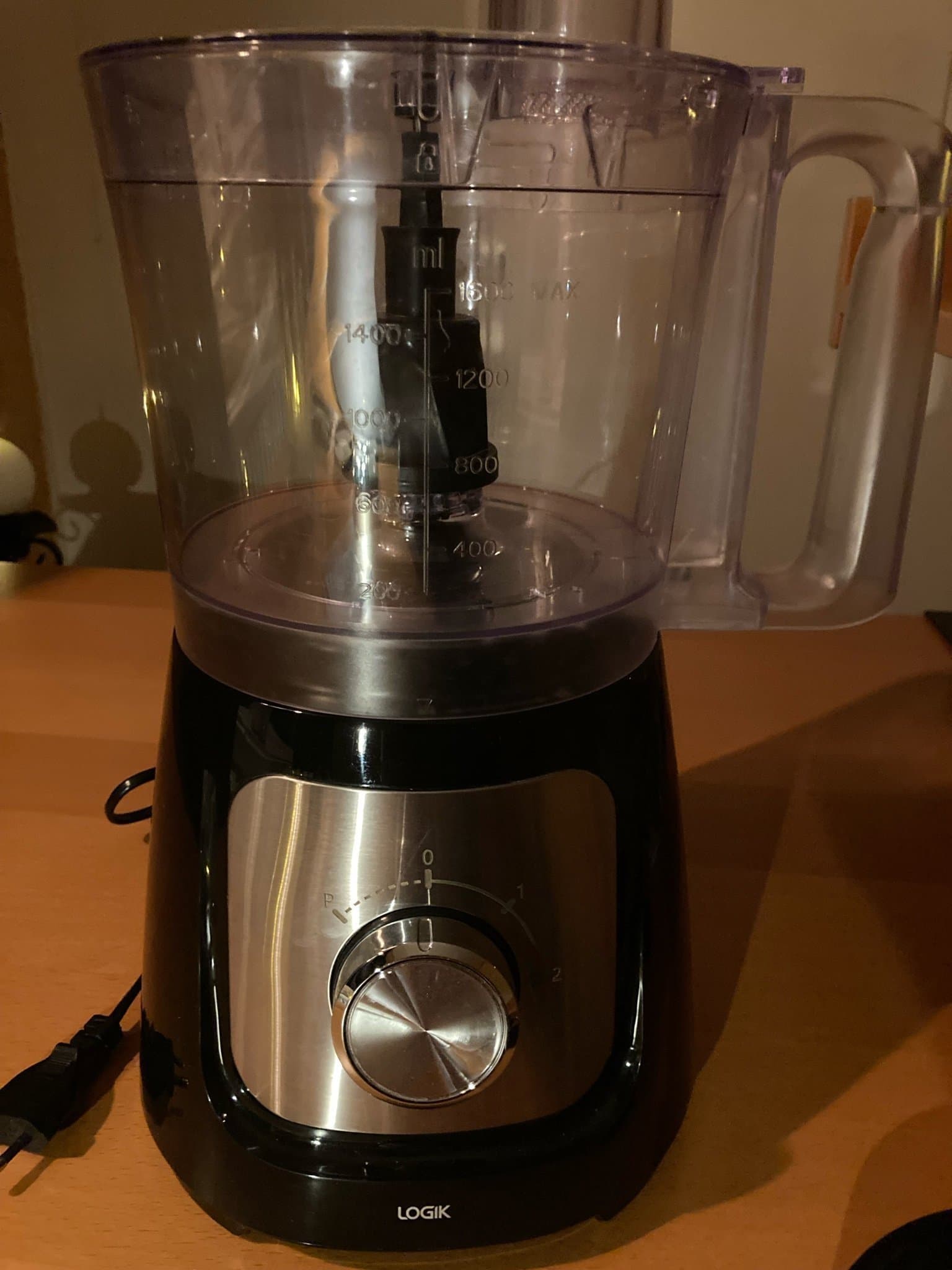 Logik matberedare i nyskick under halva priset.