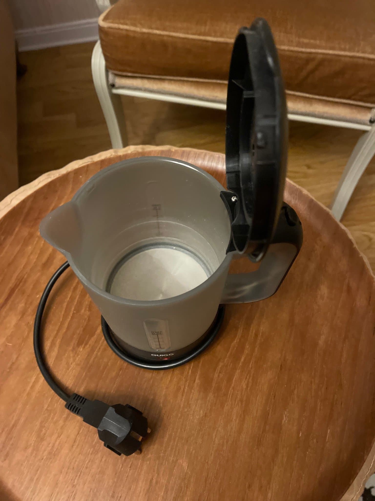 Quigg Vattenkokare 0,5 liter grå