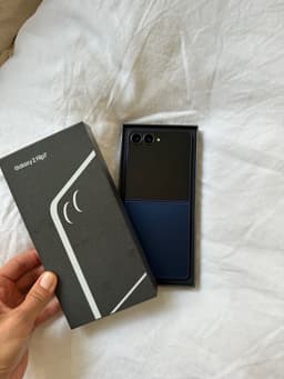 OANVÄND Samsung Galaxy Z Flip7