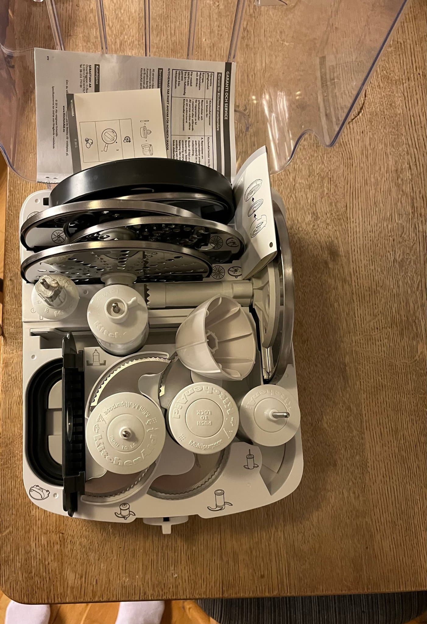 Artisan II Matberedare Röd Metallic