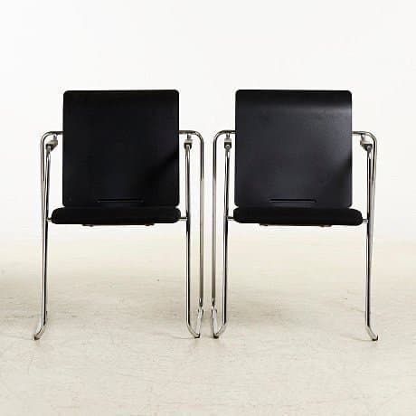 ILIAN MILINOV, design stapelbara 2 stolar/bord Stapelbara stolar med armstöd