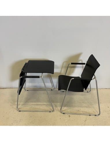 ILIAN MILINOV, design stapelbara 2 stolar/bord Stapelbara stolar med armstöd