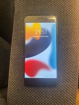 Apple iPhone 7. 32GB modell A1778. Fin skick. Bud från 1kr.