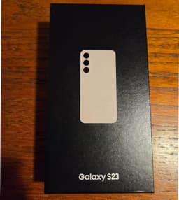 Samsung Galaxy S23 - nytt skärmglas medföljer- kameraskydd finns.