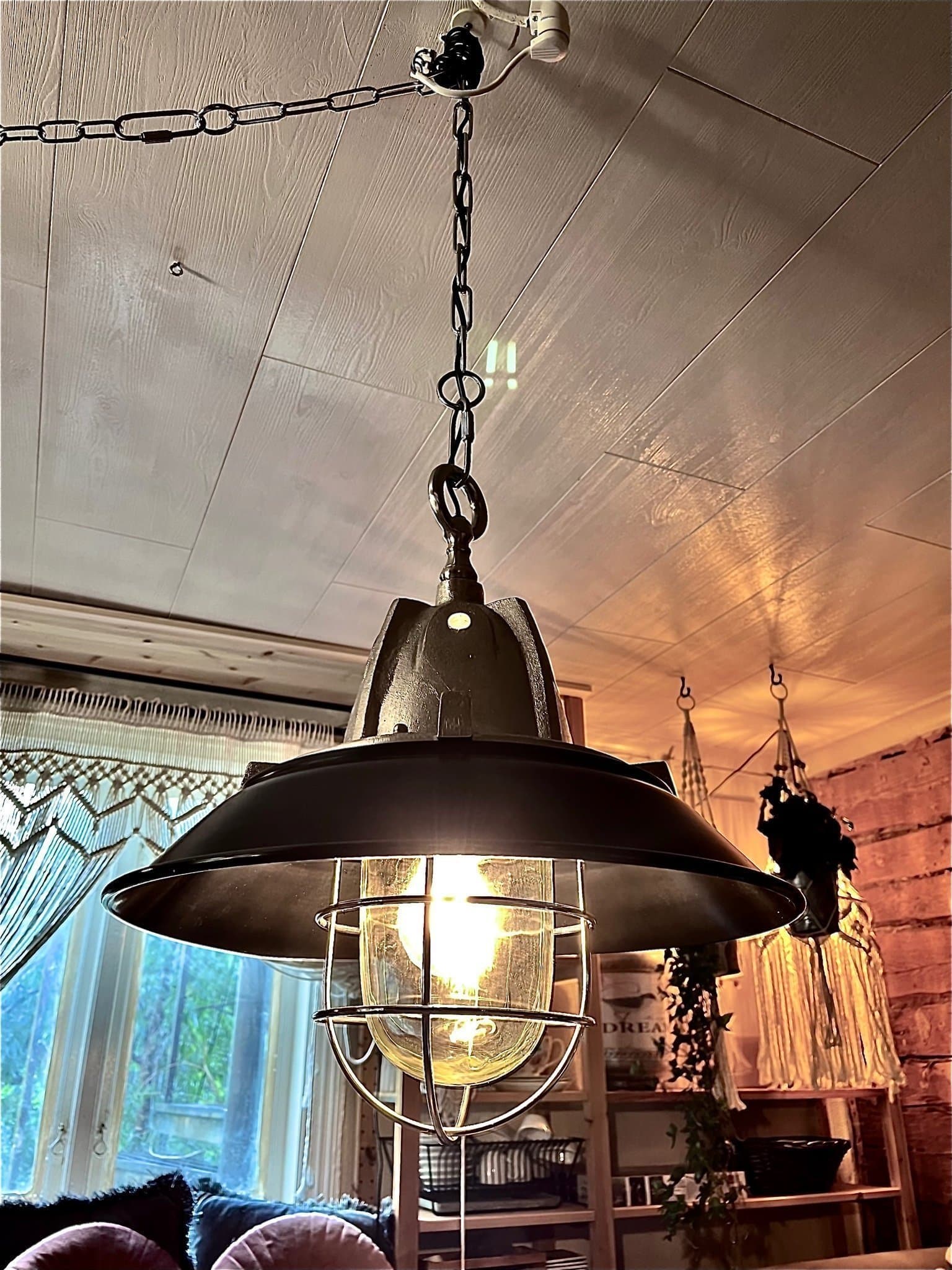 Industriell Taklampa