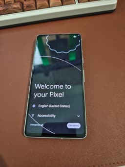 Google Pixel 7 Android 16
