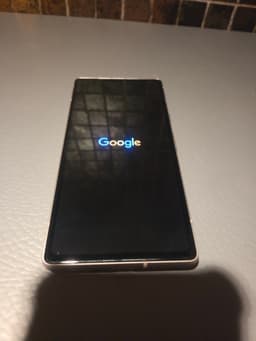 Google Pixel 7 – 128 GB – Fint skick – Behöver nytt batteri – Fabriksåterställd