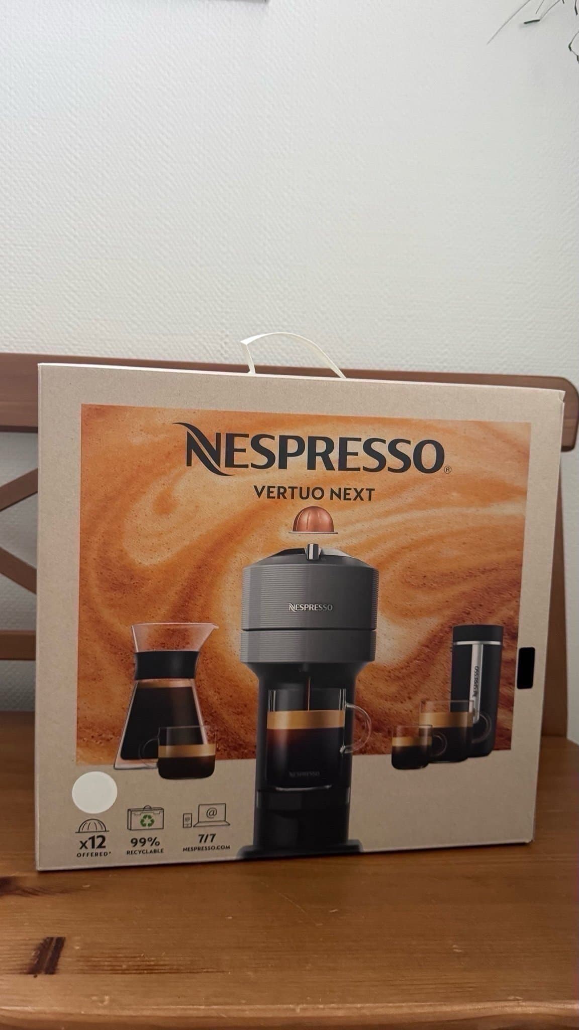Nespresso Vertuo Next Kaffemaskin Ny! Oöppnad! Avkalkningskit på köpet!