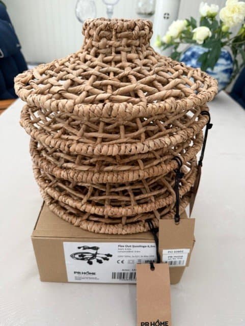 PR Home Ljusslinga med Lampskärmar