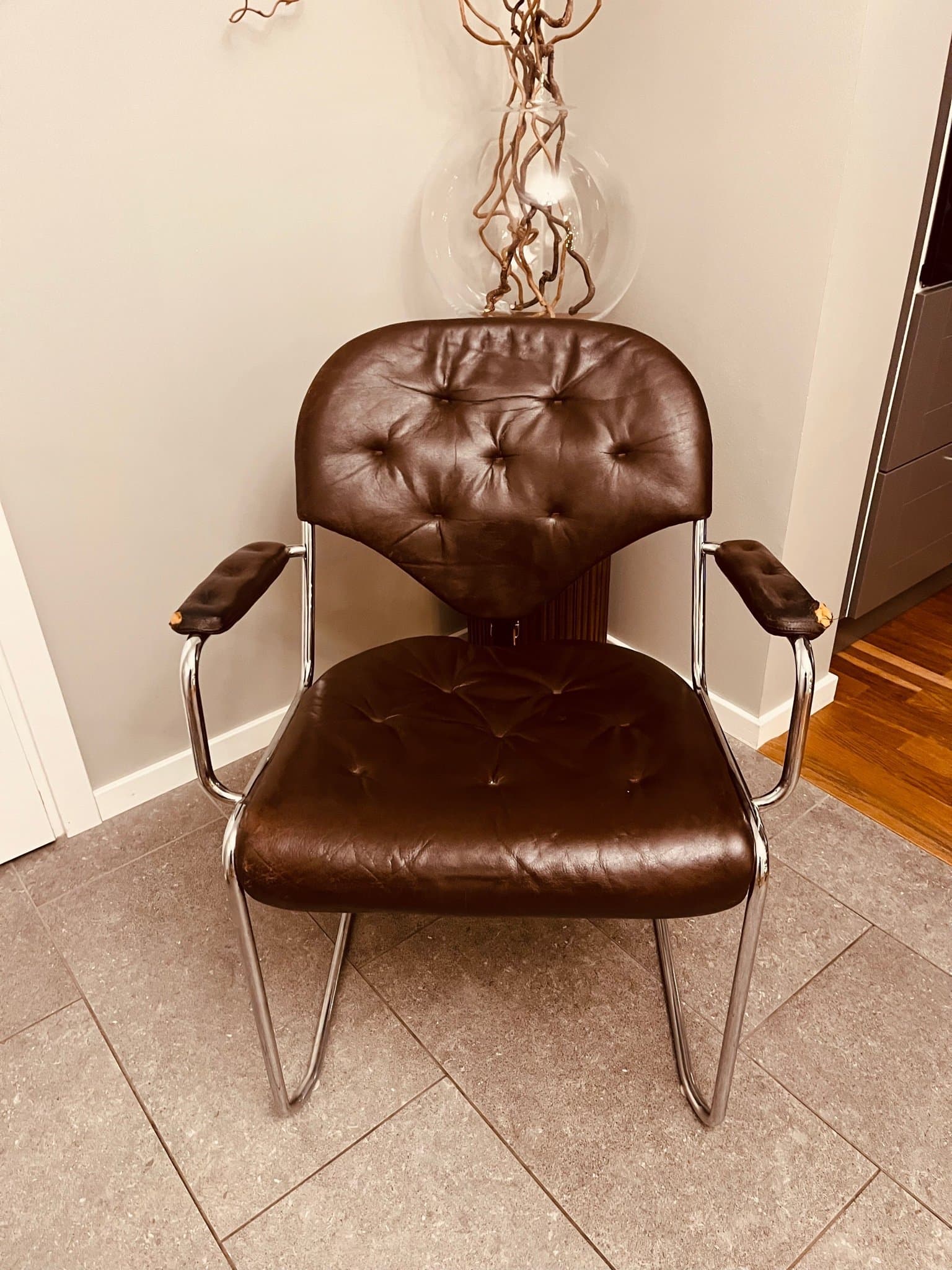 DUX kontorsstol designklassiker av Sam Larsson ikonisk design stol