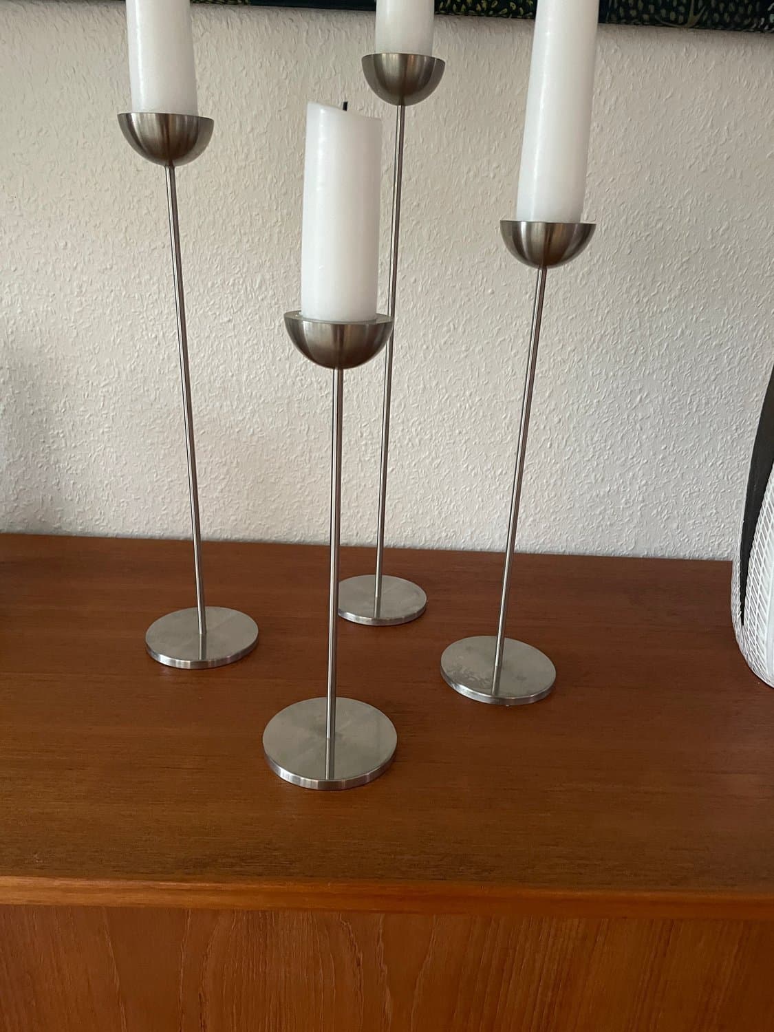 4 höga minimalistiska Ljusstakar i borstad stål , Danmark Stilling