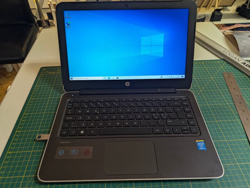 HP Pavilion 13"