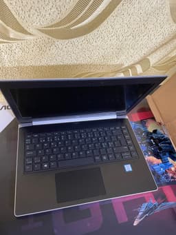 HP ProBook 430 G5, core i3-7200U, 620GB hard, 8GB Ram,