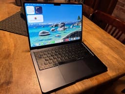 Apple MacBook Air 13” Retina M2 2022