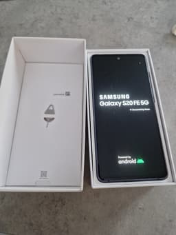Samsung Galaxy S20 FE 5G 128 gb