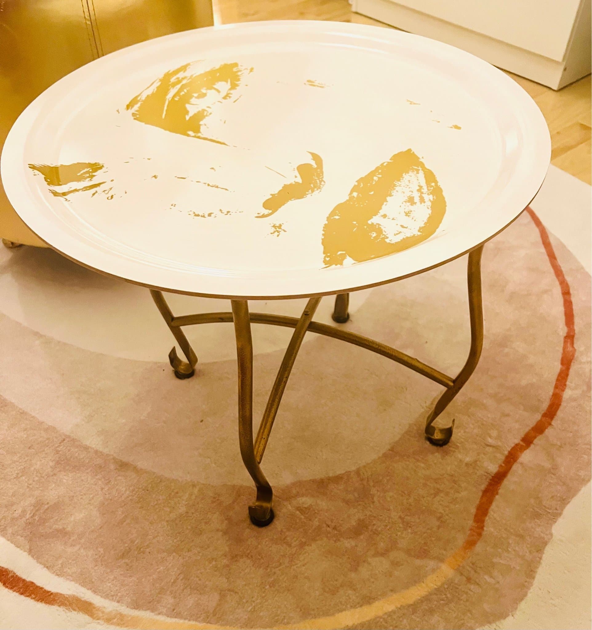 Carolina Gynning egentillverkat brickbord piece of me 49 cm