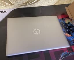 HP Chromebook funkar jättebra, laddare ingår