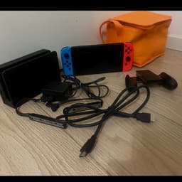 Nintendo Switch OLED Neon + Joy-Con & tillbehör – Försäkrad & Klar att Spela