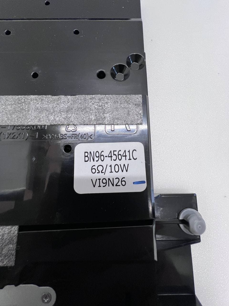 Samsung QE65Q90RATXXH S/N: 0C753SGN100274P Speakers 10W BN96-45641C