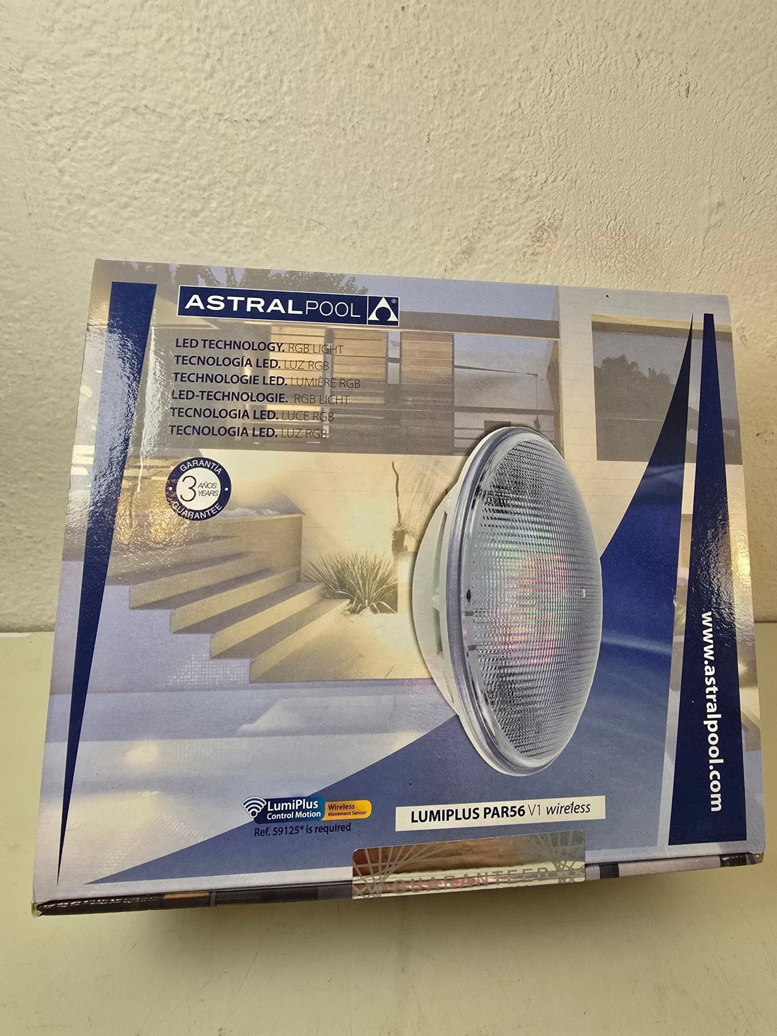 LumiPlus PAR56 V1 trådlös LED-lampa