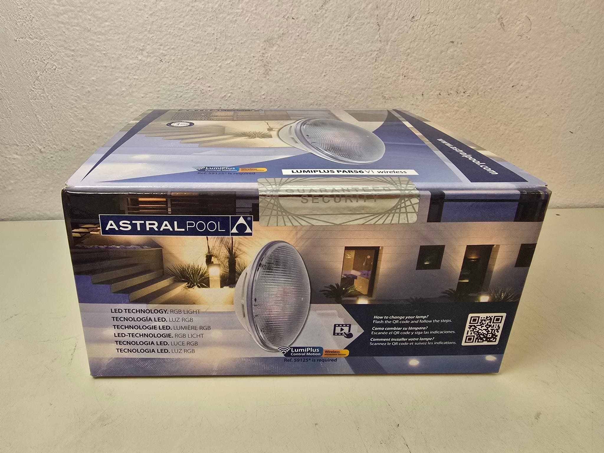 LumiPlus PAR56 V1 trådlös LED-lampa