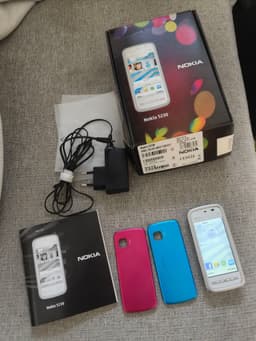 Nokia 5230