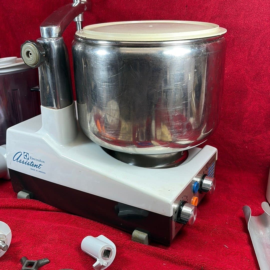 Electrolux Assistent Variomat Mod N7 made in Sweden.