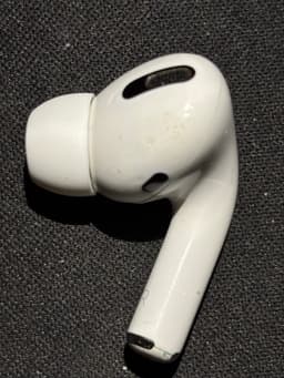 Apple AirPods PRO Generation 1 höger hörlur (R)