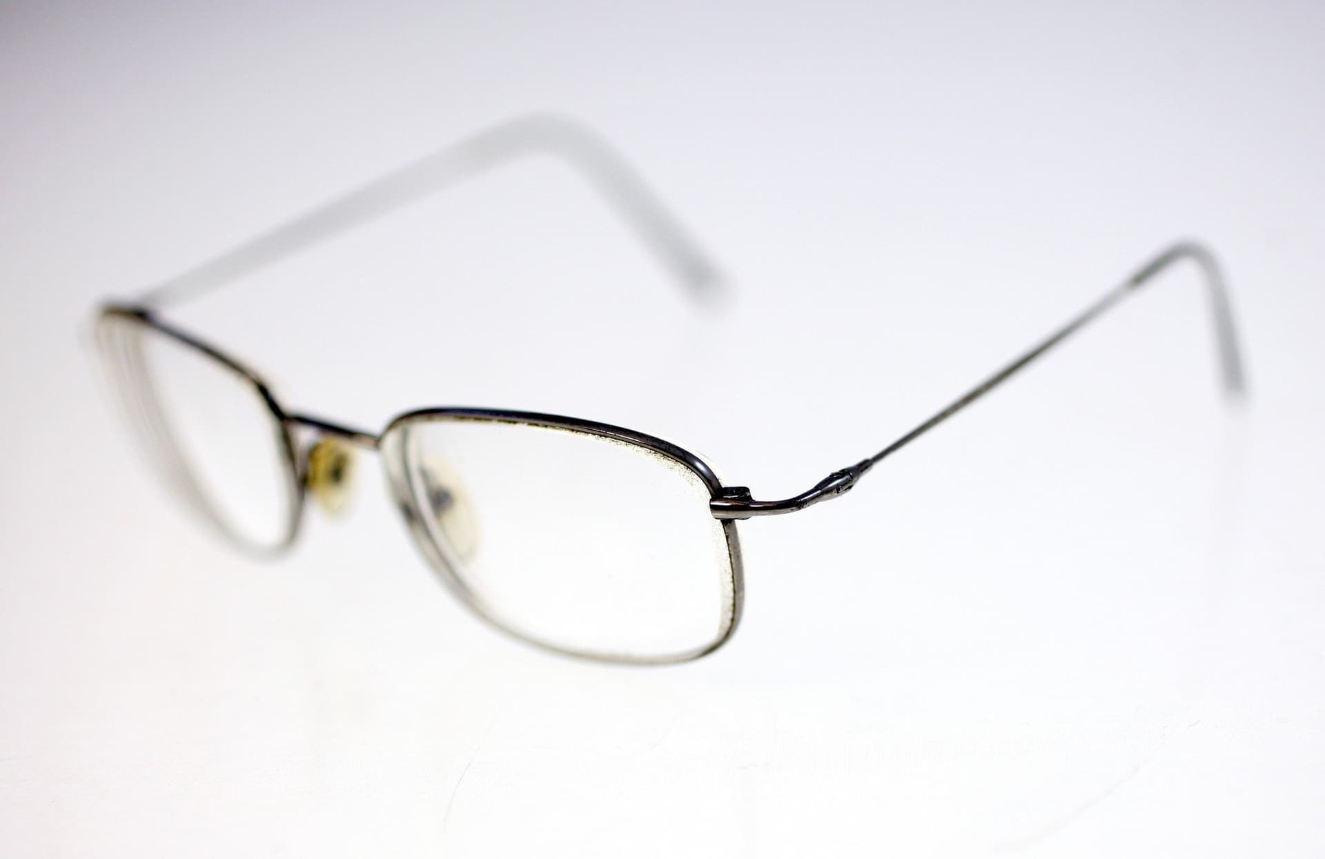 Giorgio Armani 282 1115 men's eyeglasses with strength-circa 2000s (Weight: 20g)