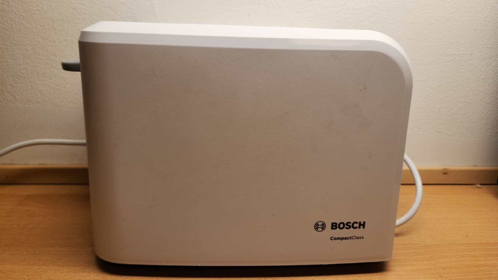 Bosch CompactClass Brödrost (Modell TAT3A011)
