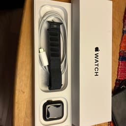 Apple Watch SE GPS + Cell