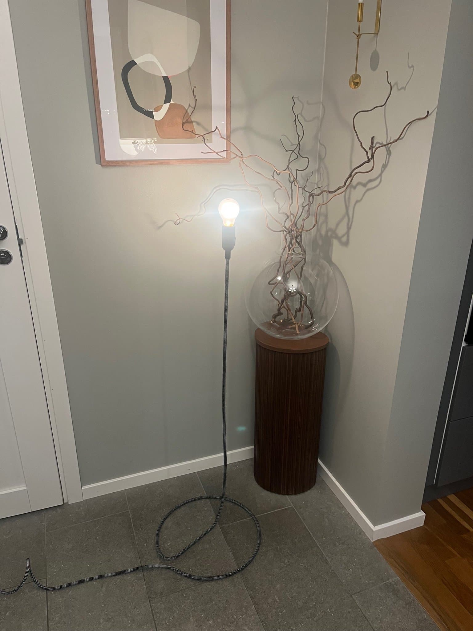 DESIGN HOUSE STOCKHOLM Cord Golvlampa Svart/Vit