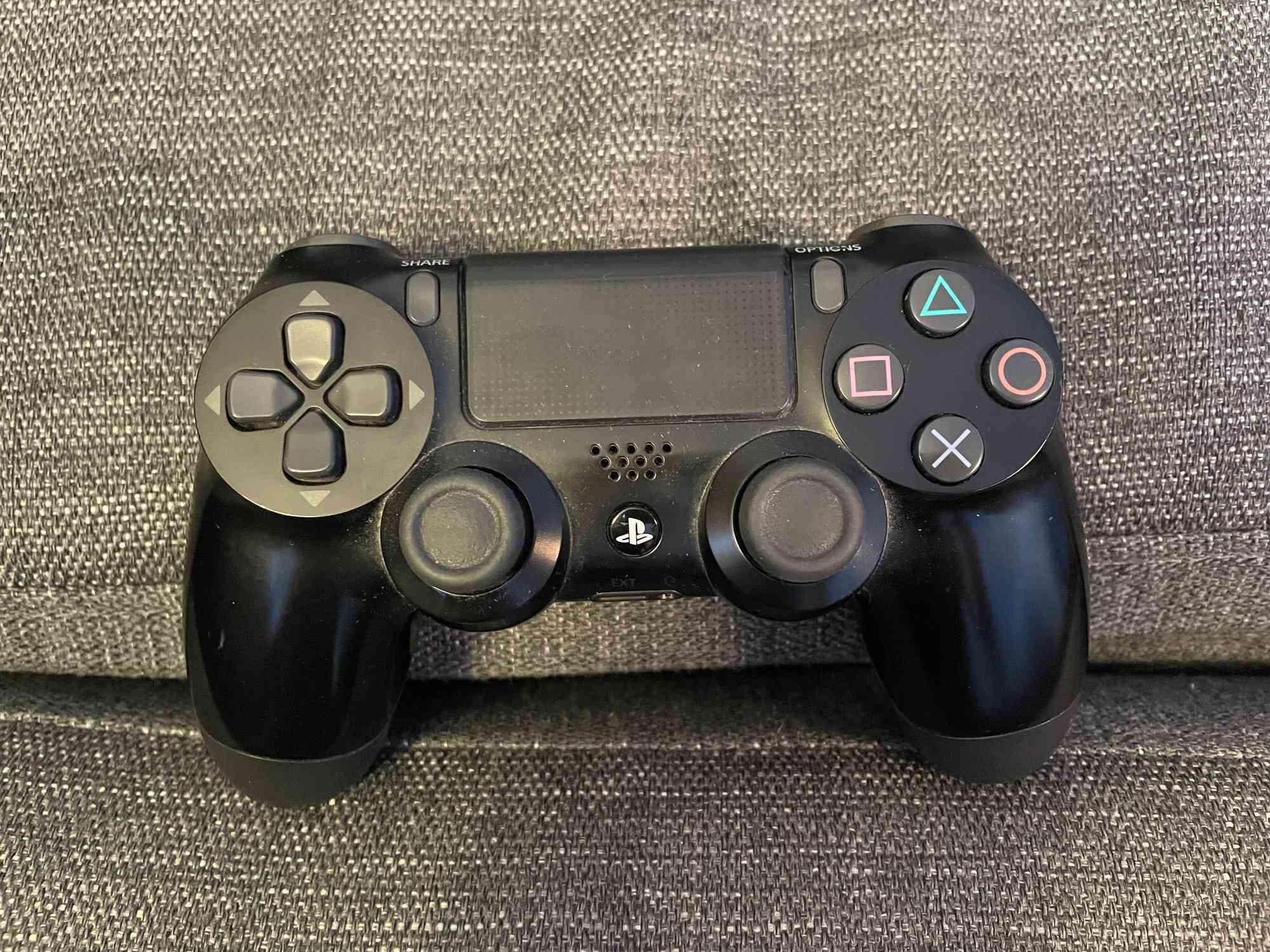 Playstation 4 Dualshock 4 V2 handkontroll (original) till PS4