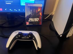 Ps5 disc inkl cod black ops 7 + god of war