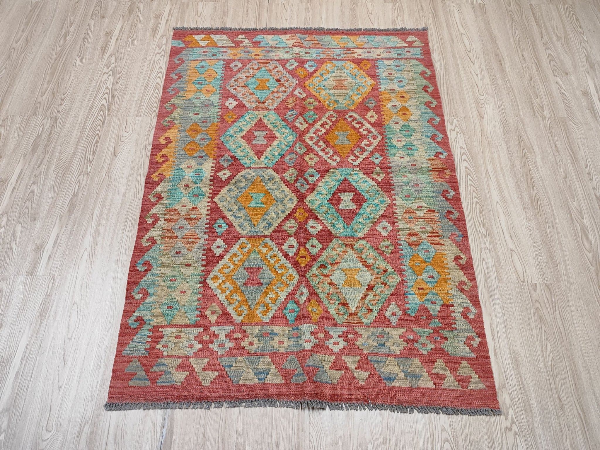 Färgglad Matta 102 X 138 cm